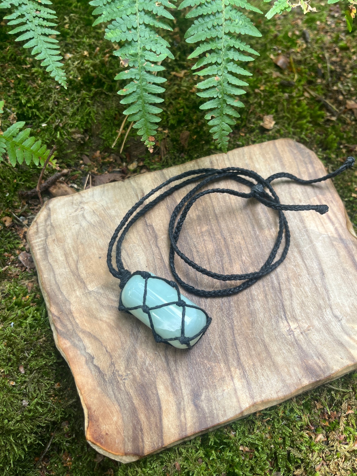 Connection & Wisdom Serpentine Jade Necklace ꩜