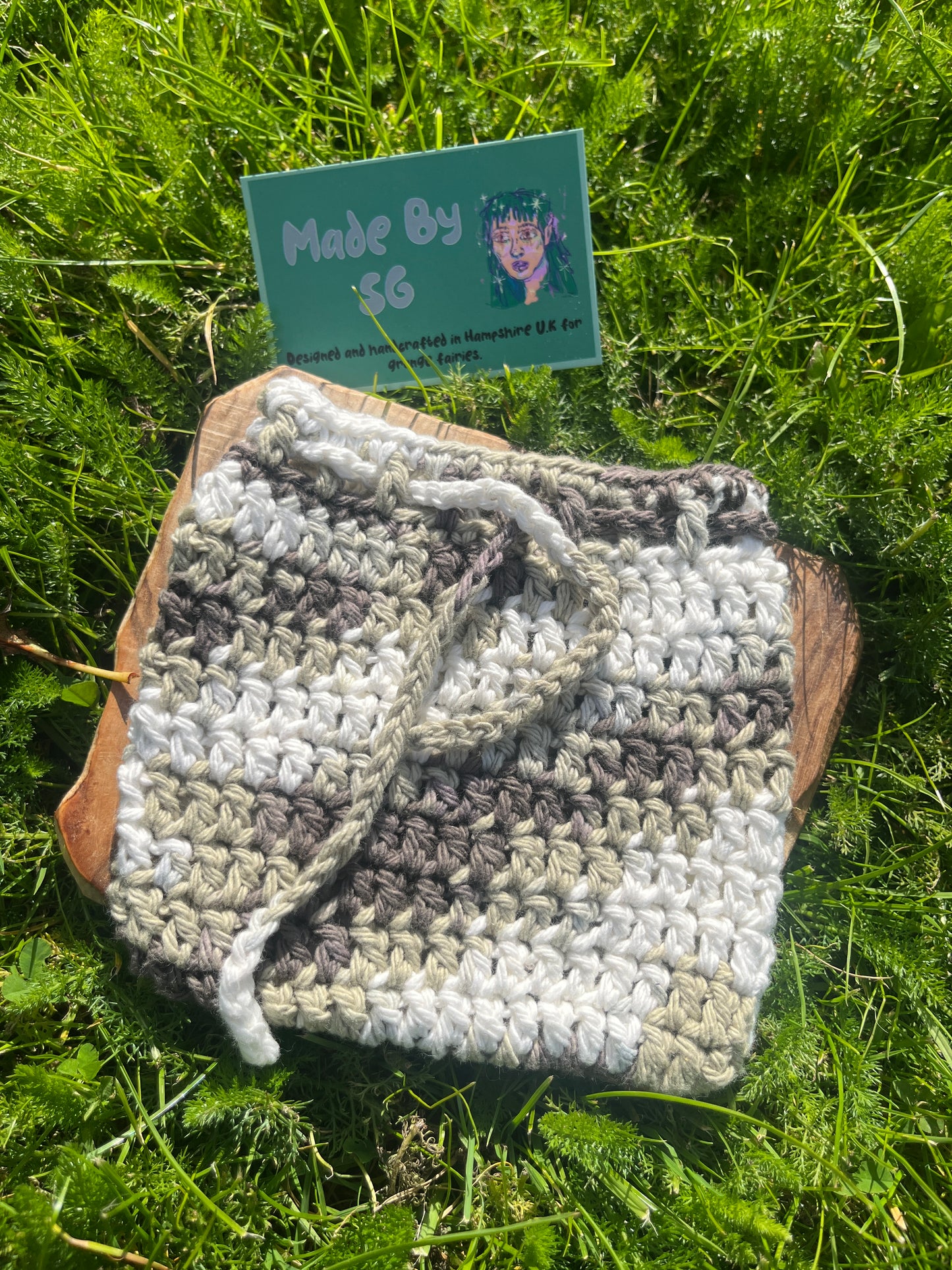 Crochet Crystal Pouches
