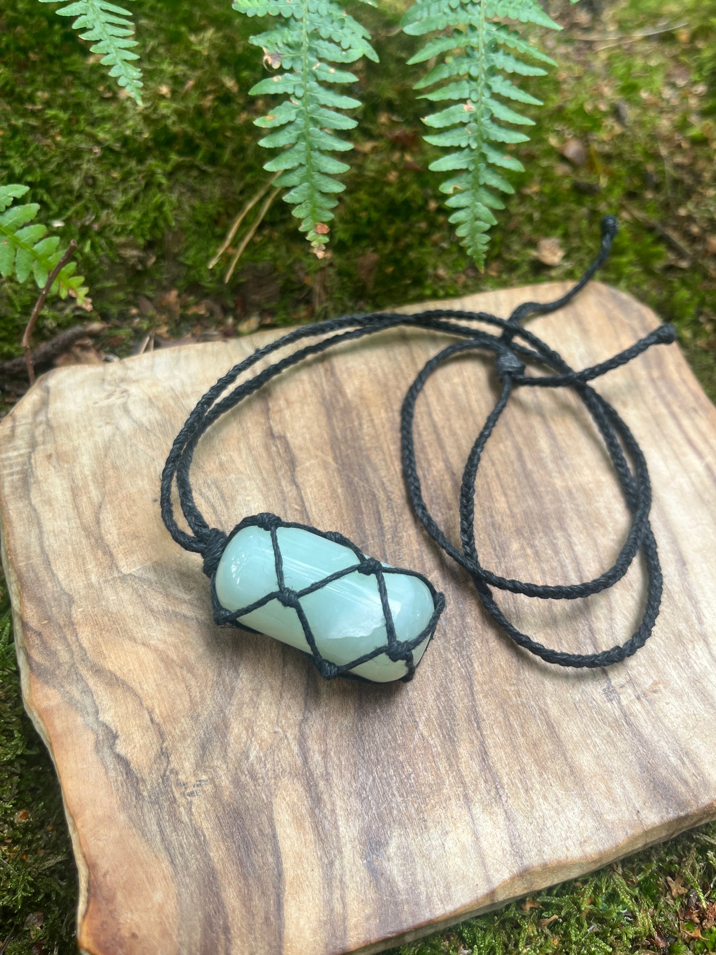 Connection & Wisdom Serpentine Jade Necklace ꩜