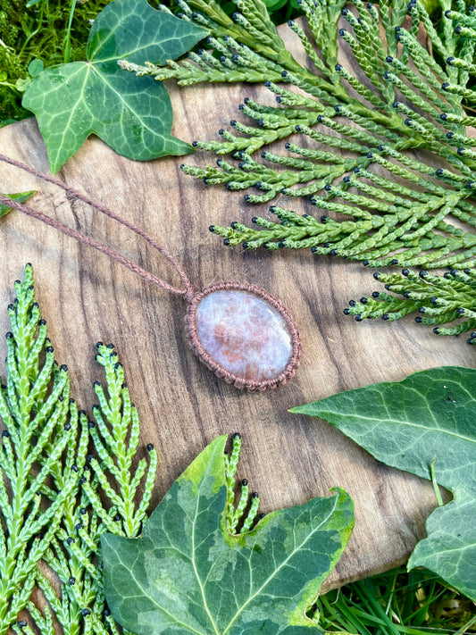 Empowerment & Optimism Sunstone Necklace 𖤓˚࿔