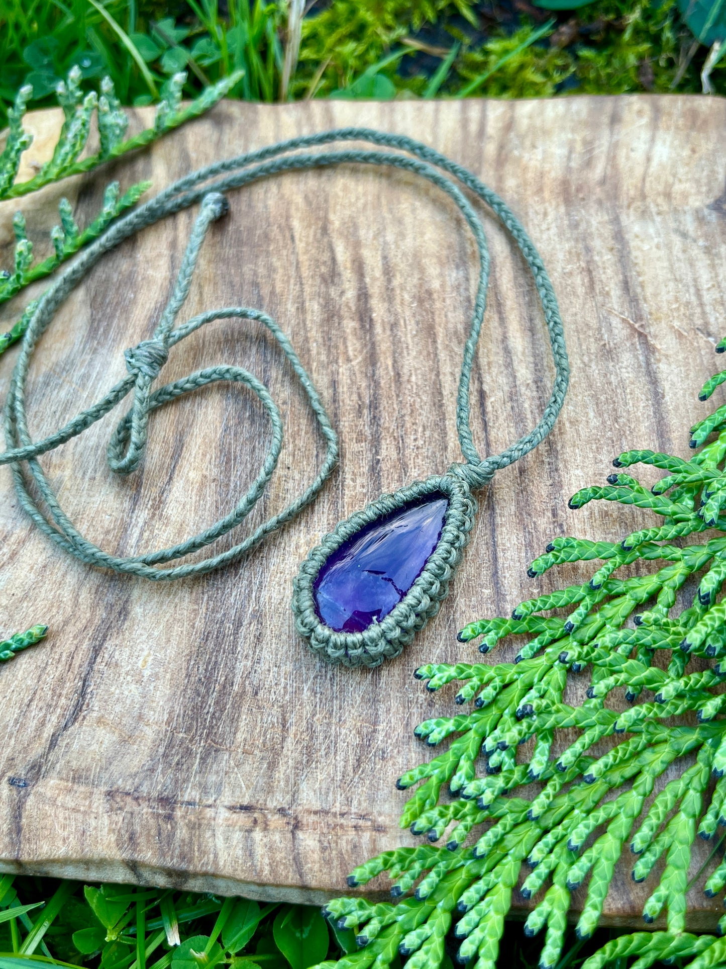 Peace & Protection Amethyst Dainty Necklace ꩜