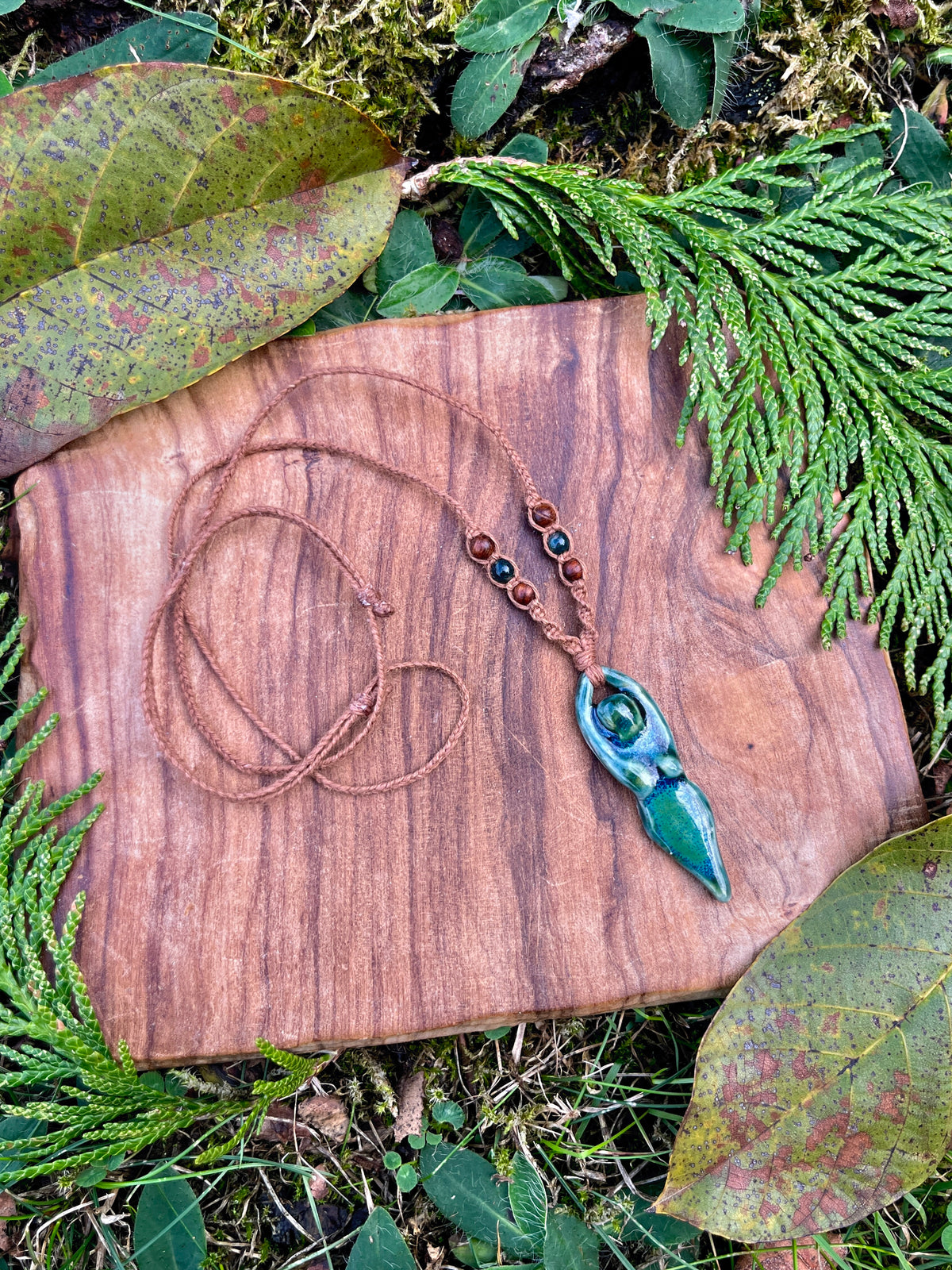 Autumn Goddess Pendant ☾⋆｡𖦹 °✩