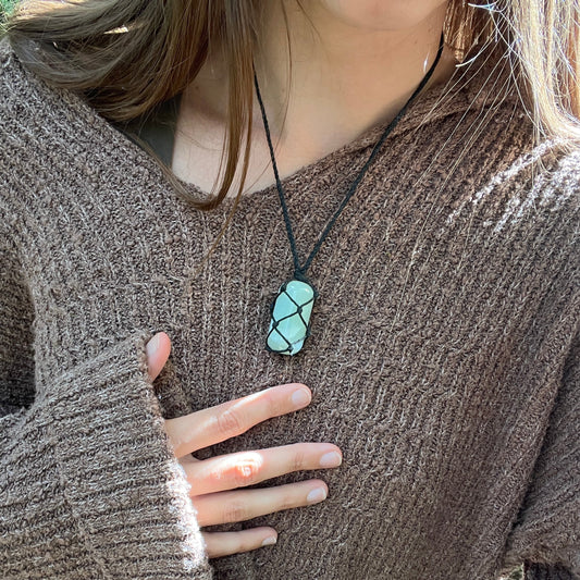 Connection & Wisdom Serpentine Jade Necklace ꩜