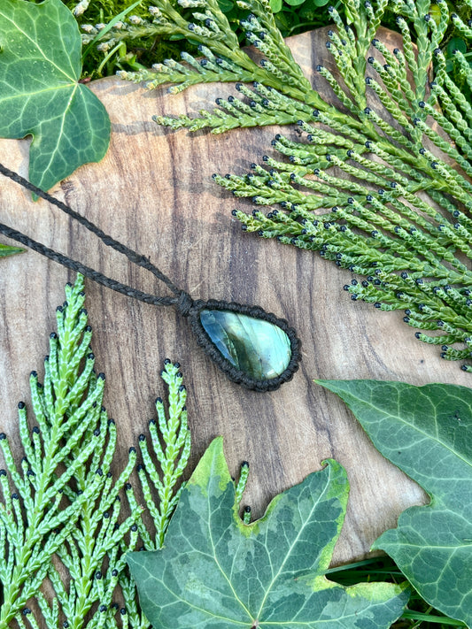 Perseverance & Courage Labradorite Necklace ⋆.˚